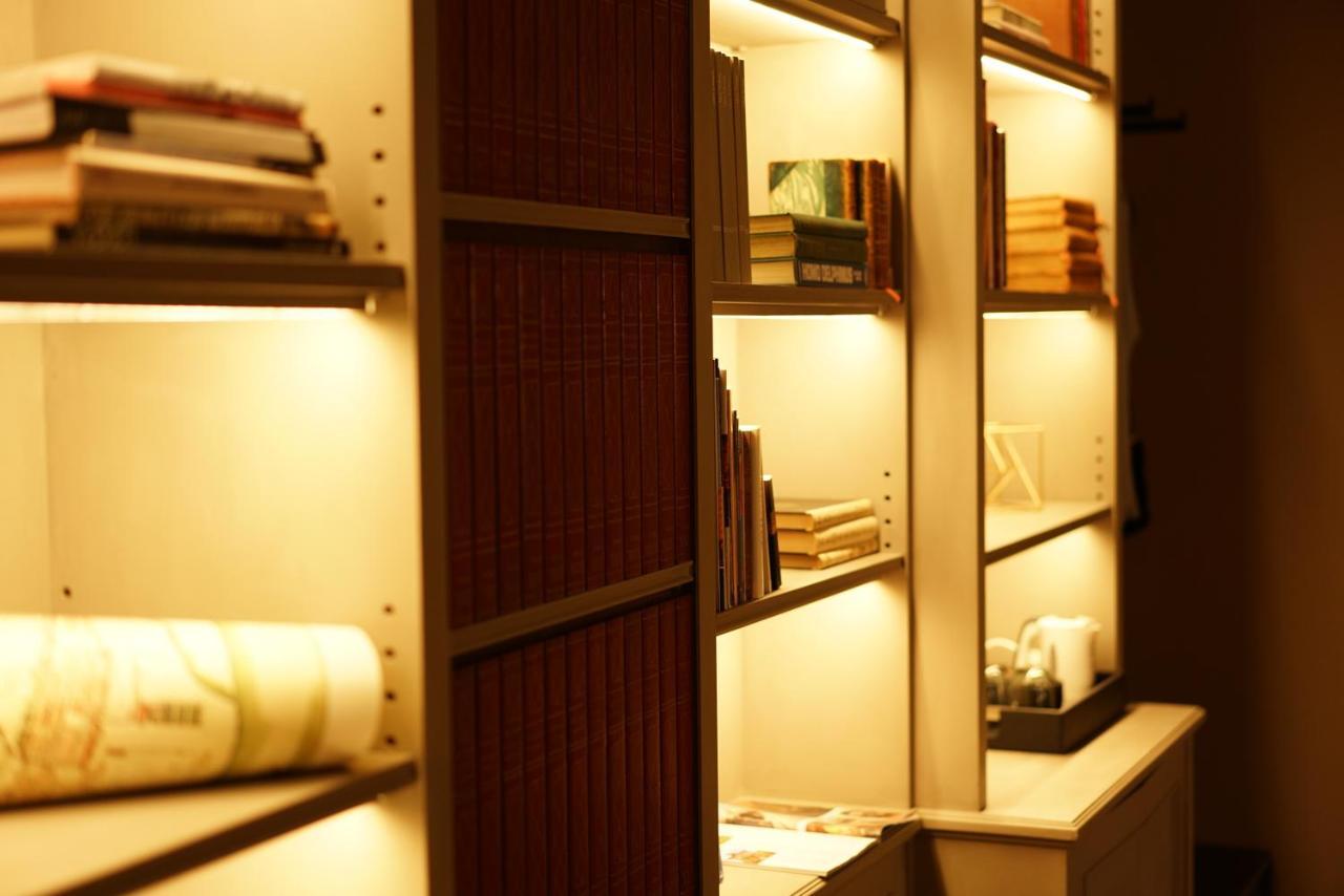 L'Americano Luxury Rooms キアーヴァリ エクステリア 写真