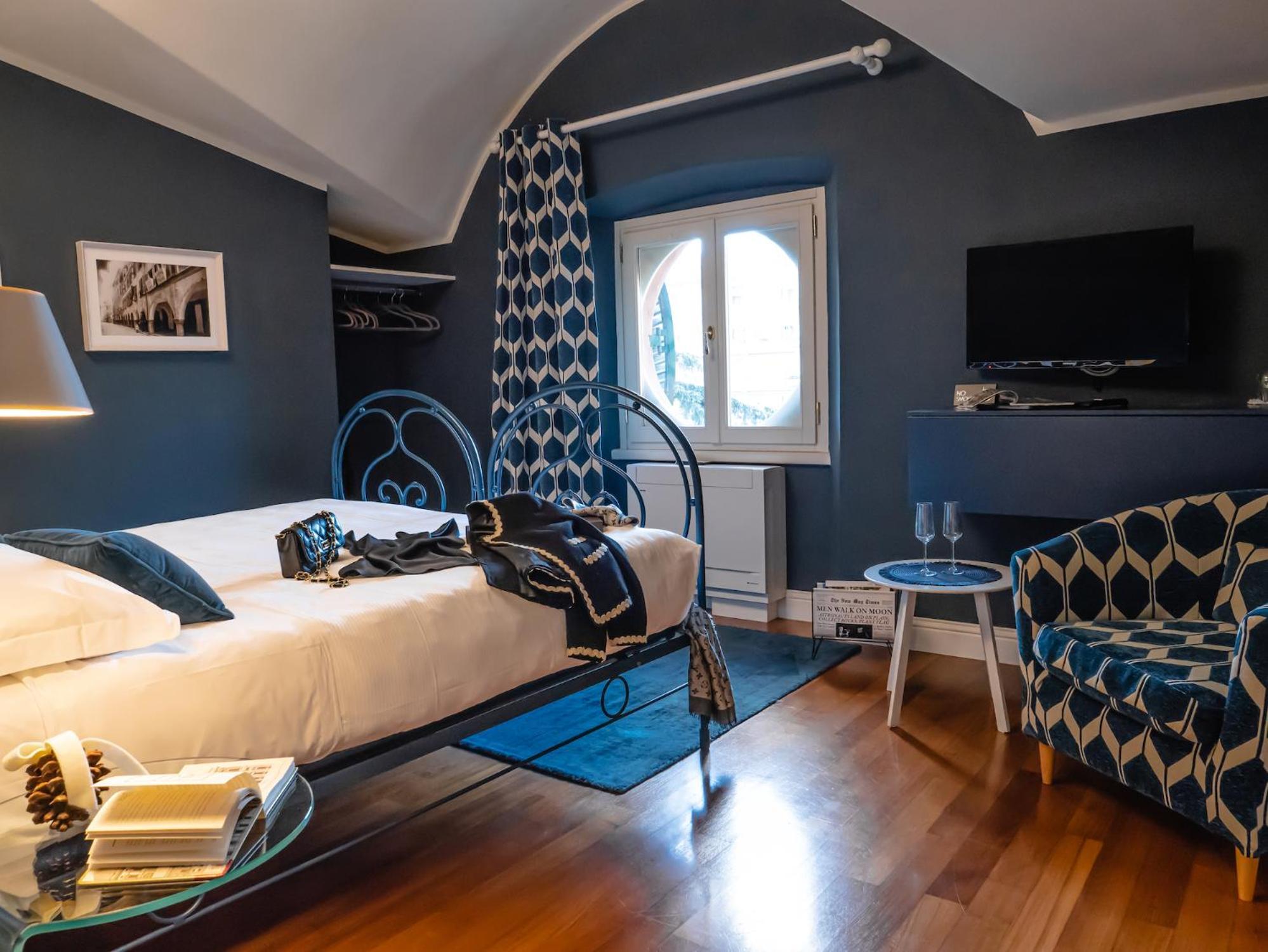 L'Americano Luxury Rooms キアーヴァリ エクステリア 写真