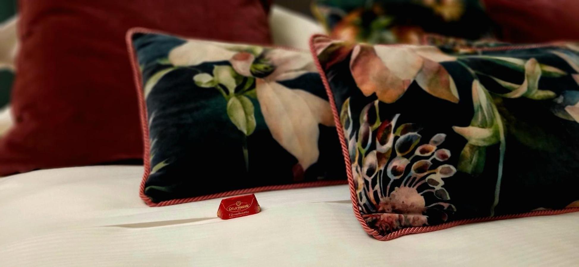 L'Americano Luxury Rooms キアーヴァリ エクステリア 写真